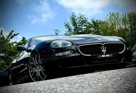 Maserati 4.2i V8 32v