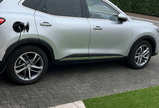 MG PHEV 1.5 Turbo Luxury