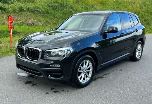 BMW Sdrive18d Automaat / X Line €14800 netto