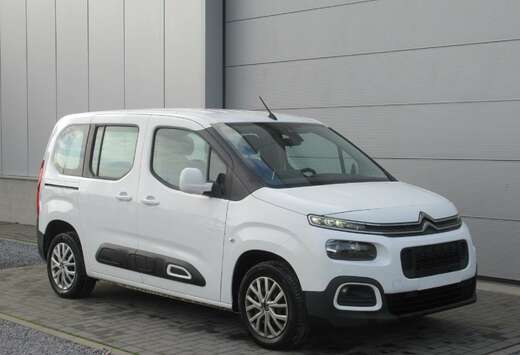 Citroen 1.2i /€8.999 netto / Navi / Airco / PDC / . ...