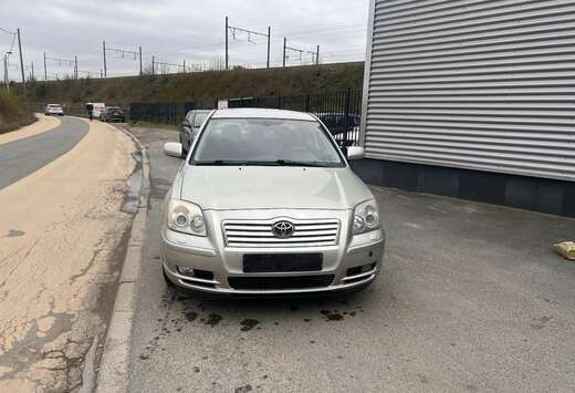 Toyota 2.0i D4 Linea Sol ( ONLY EXPORT )