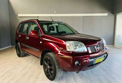 Nissan 2.2 dCi 16v 4x2 1 Jaar Garantie