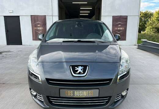 Peugeot 5008 1.6i Confort Pack *Full Options*