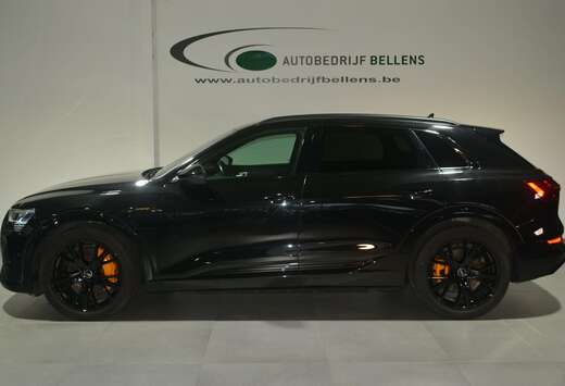 Audi e-tron 50 quattro S line / FULL BLACK EDITION