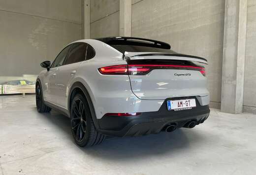 Porsche Cayenne 4.0 Bi-Turbo V8 GTS Tiptronic