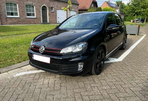 Volkswagen VW GOLF GTI 2.0 DSG