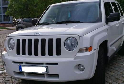 Jeep Patriot 2.4i DOHC Dual VVT Limited