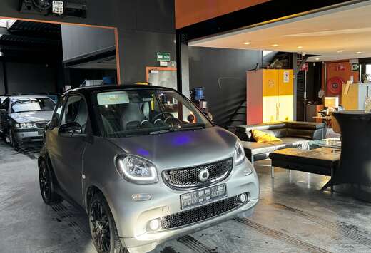 Smart Fortwo coupé 0.9 - A/C - MEDIA/TEL - AUX/USB