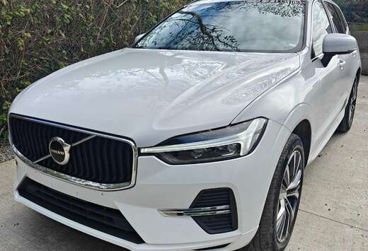 Volvo XC60 2.0 B4 MHEV Plus Bright