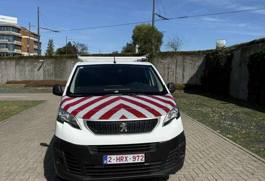 Peugeot 1.5 BlueHDi L2 Standard Pro S&S