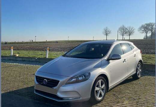 Volvo D2 Powershift Momentum