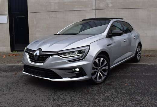 Renault 1.5 Blue dCi Techno EDC *8.226KM*