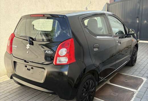 Suzuki 66.000km *2011* PRTE  IMMATRICULER