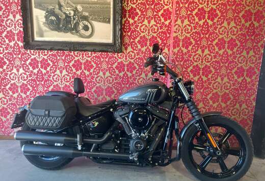 114cubic inch M8 als nieuw