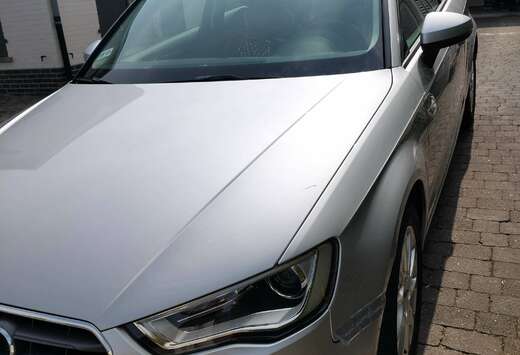 Audi hatchback (stationwagen)