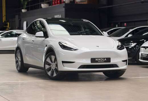 Tesla RWD - PREMIUM - HIGHWAY AUTOPILOT