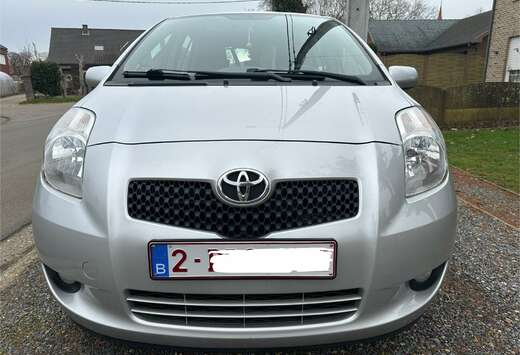 Toyota 1.4 D-4D Luna    E X P O R T