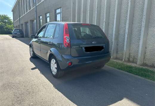 Ford 1.3i Trend