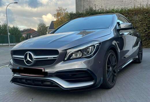 Mercedes-Benz AMG CLA 45 4Matic AMG Speedshift DCT 7G