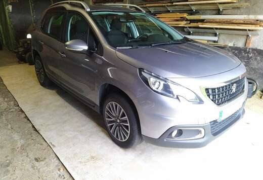 Peugeot 2008 PureTech 110 Stop