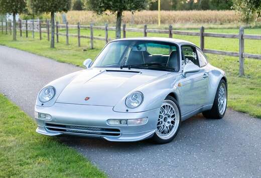 Porsche 993 Carrera 4