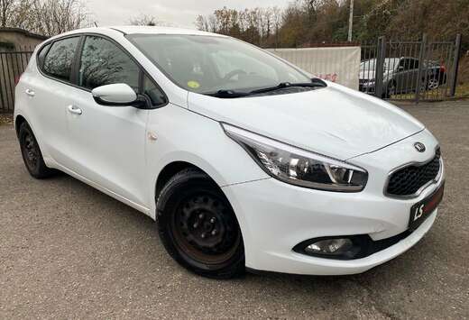 Kia Cee\'d 1.6 CRDi Easy