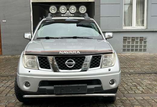 Nissan 2.5 dCi 4x4 Executive IT Sport Top