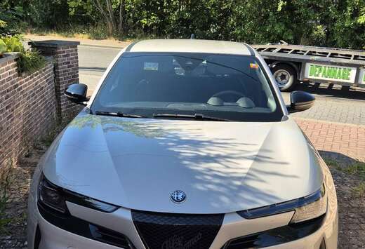Alfa Romeo 1.2 Turbo Hybrid Ibrida Speciale