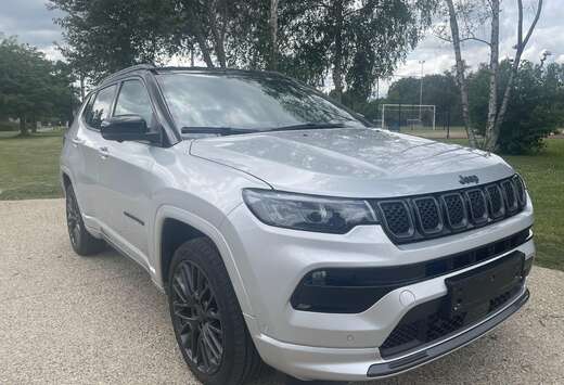 Jeep S-LINE cuir gps