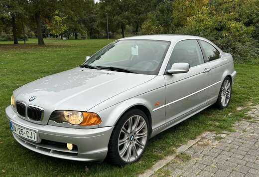 BMW 320 Ci coupé - 55.050km - Carnet complet