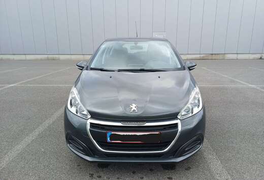 Peugeot 208 PureTech 110 Stop
