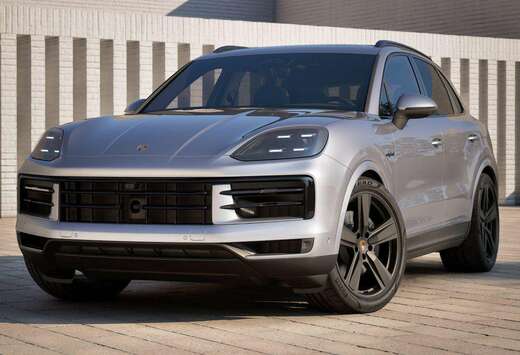 Porsche E-Hybrid  22\