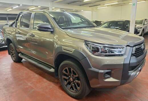 Toyota 2.8 D-4D 4WD Invincible