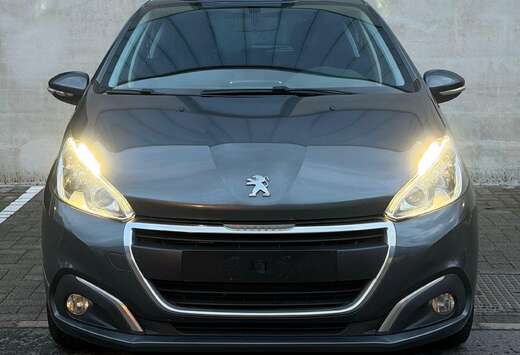 Peugeot 208 1.2i Active