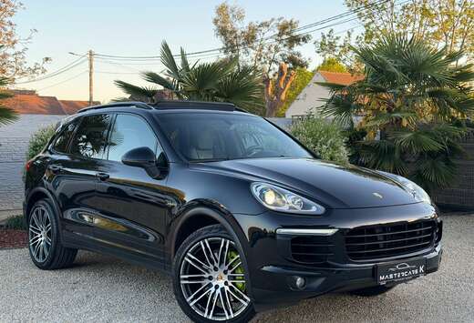 Porsche Cayenne 3.0i V6 Hybrid/Hydraulique Suspension
