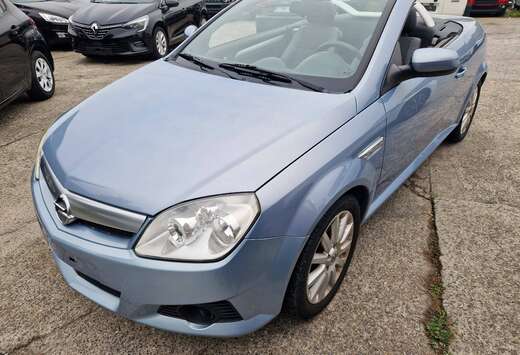 Opel Tigra Twintop 1.4i XEP 16v Cosmo