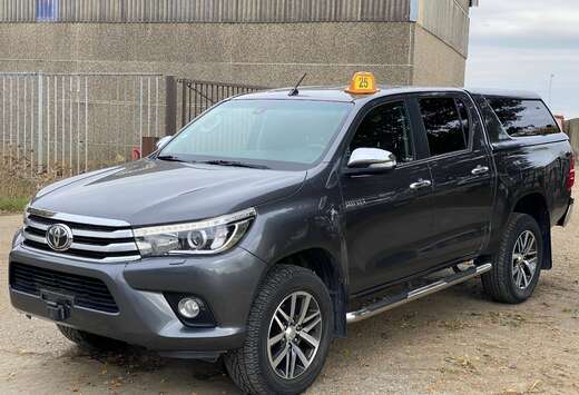 Toyota 2.4 D-4D 4WD Lounge