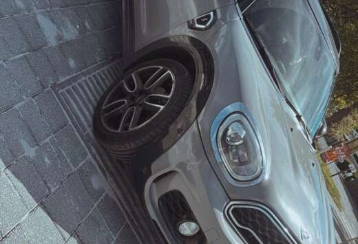 MINI Mini Cooper SD Countryman All4 . john cooper wor ...