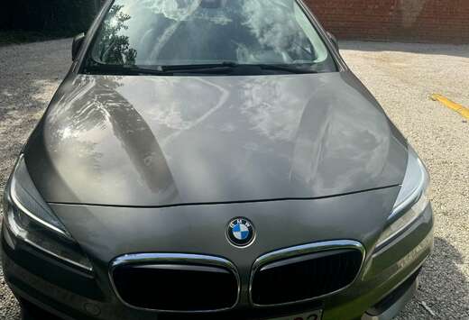 BMW 218i Active Tourer Advantage