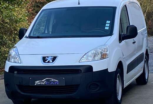 Peugeot 1.6 HDi L1H1 Confort / CARNET / 2 PL /  PETIT ...