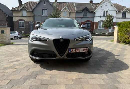 Alfa Romeo Stelvio 2.2 JTD Super