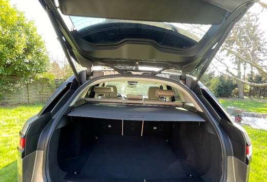 Land Rover Velar 2.0 TD4 R-Dynamic S