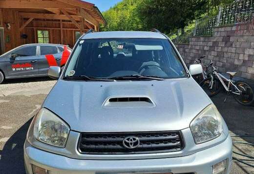 Toyota RAV4 115 D-4D VX