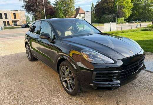 Porsche Cayenne 3.0i V6 PHEV Tiptronic S