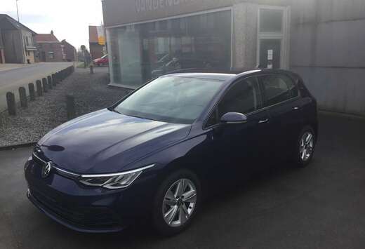 Volkswagen Golf 1.0 TSI Life Business OPF FULL OPTION