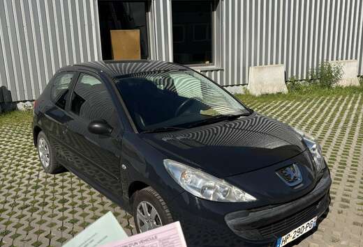Peugeot 1.1i X-Line