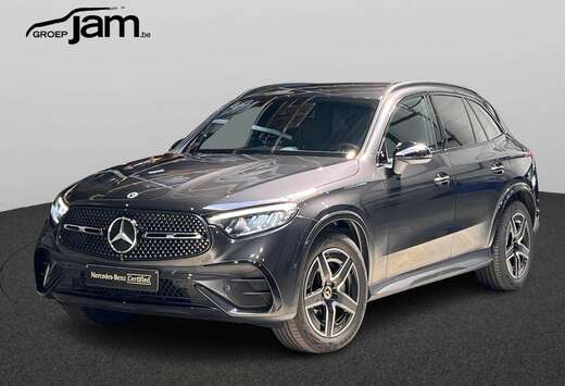 Mercedes-Benz 4MATIC AMG Line