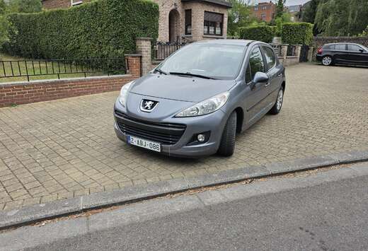 Peugeot 1.4i Sporty