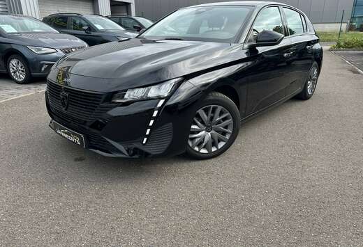 Peugeot 1.2 benzine, 49.000 km, CARPLAY-ANDROID