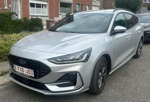 Ford Focus 1.0 EcoBoost Hybrid ST-LINE DESIGN